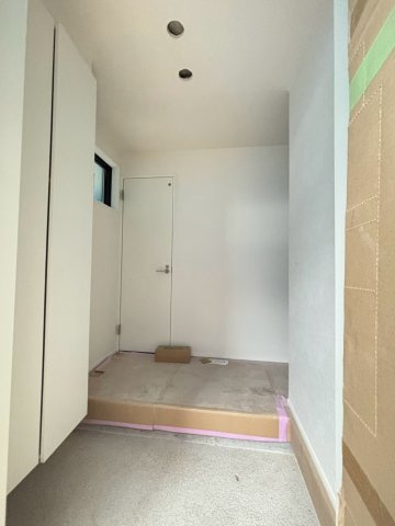 八王子市子安町５期の玄関
