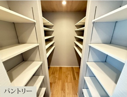 八王子市めじろ台3丁目第1期の収納|※別号棟の同仕様写真です。実際の形状・色とは異なる場合があります。