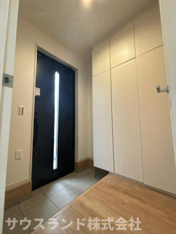 八王子市　長房町9期の玄関
