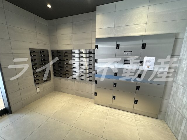 アドバンス大阪メルディアのロビー|清潔なロビーです