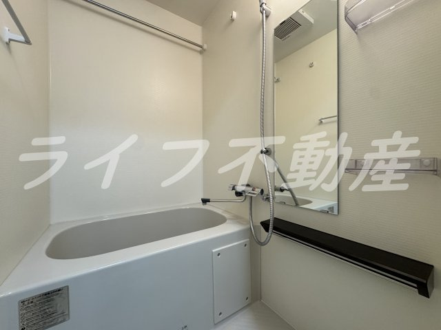 アドバンス大阪メルディアの浴室|日々の疲れを癒すお風呂付です