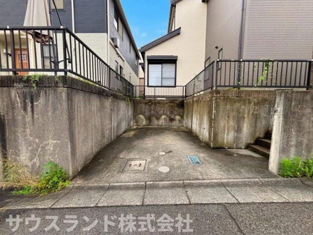 八王子市西片倉3丁目の駐車場|駐車場です