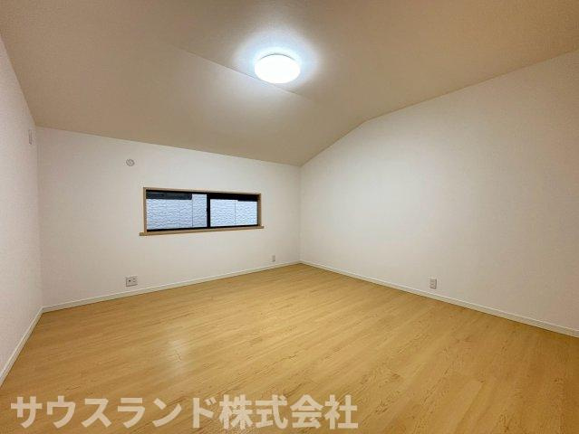 八王子市西片倉3丁目の洋室|広々とした洋室です