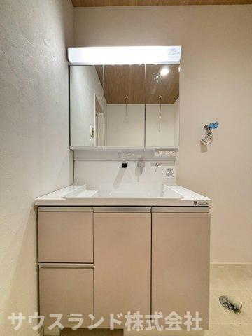 八王子市西片倉3丁目の独立洗面台|独立洗面台、朝の身支度には欠かせません