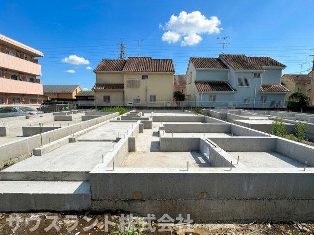 八王子市椚田町の外観|暮らしを豊かにする設備と仕様が豊富なほか、防犯カメラや玄関タッチキーなどセキュリティも充実しています