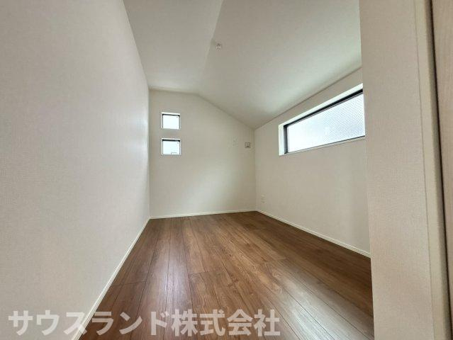 八王子市北野町6期　4号棟の洋室|広々とした洋室です