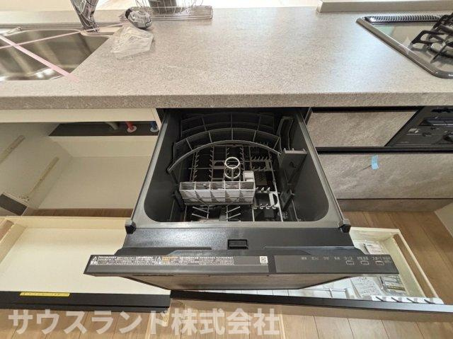 八王子市北野台30期の設備|時短も節水もかなう食洗機付きで忙しい家事をサポート。食器洗いによる手荒れの心配もございません。