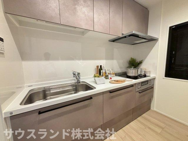 マイキャッスル八王子元横山町のキッチン|キッチンは独立感のあるスペースなので、お料理に集中したい方におすすめです。