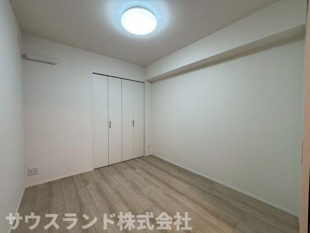 マイキャッスル八王子元横山町の洋室|自分だけのスペースを、自由にデザインできる空間。