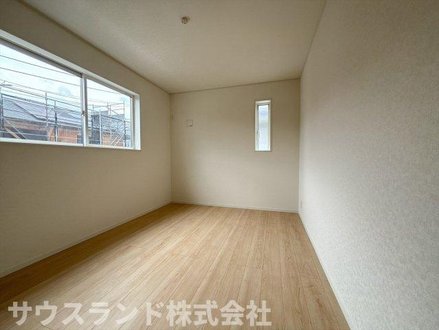 八王子市泉町　15号棟の洋室