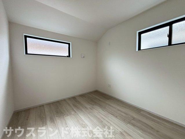 八王子市本町４期の子供部屋|シンプルな内装なので埃や汚れがたまりにくく、お掃除がしやすいです。