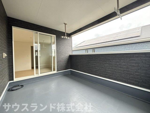 八王子市泉町　19号棟のバルコニー