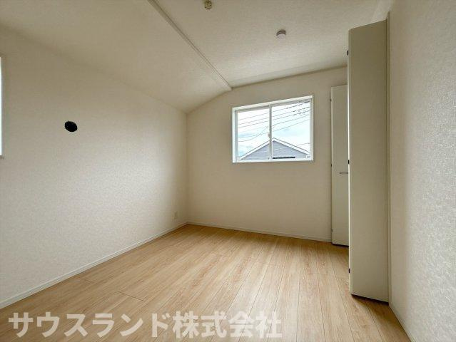 八王子市泉町　19号棟の洋室