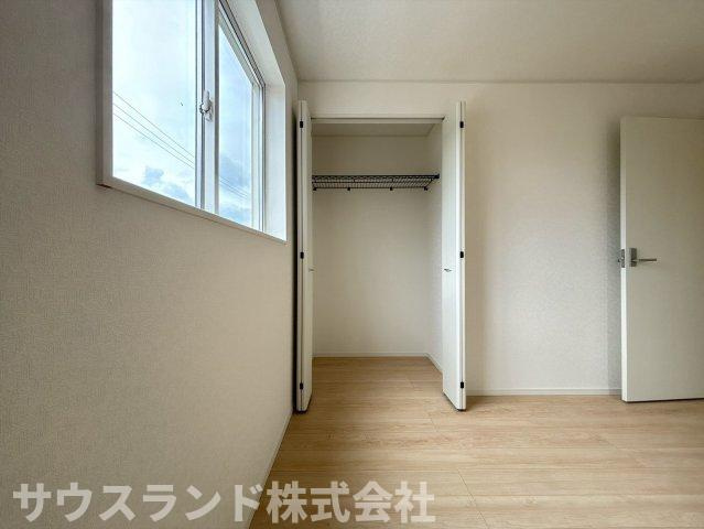 八王子市泉町　19号棟の収納