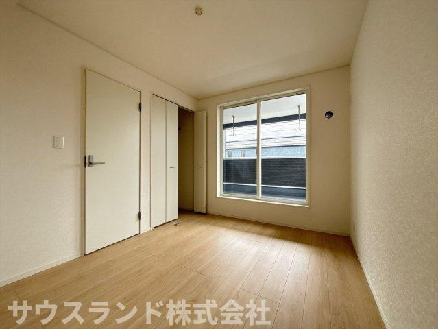 八王子市泉町　19号棟の洋室