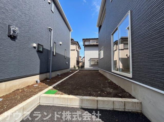 八王子市泉町　19号棟の庭
