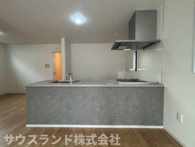 東浅川町8期　2号棟のキッチン