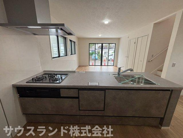 東浅川町8期　2号棟のキッチン