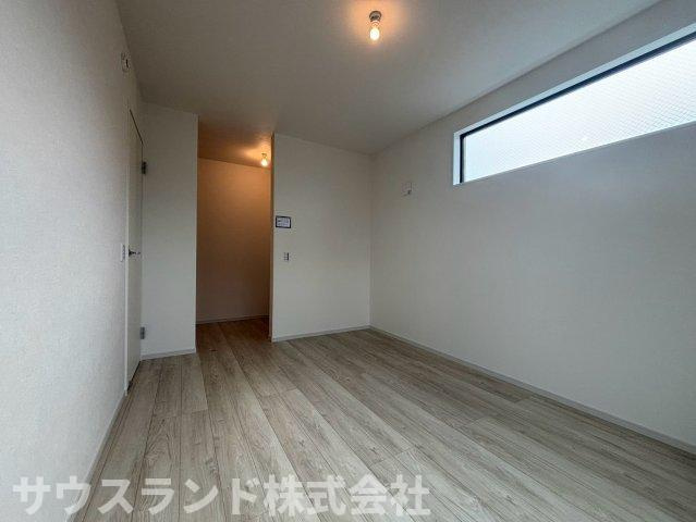 東浅川町8期　1号棟の洋室