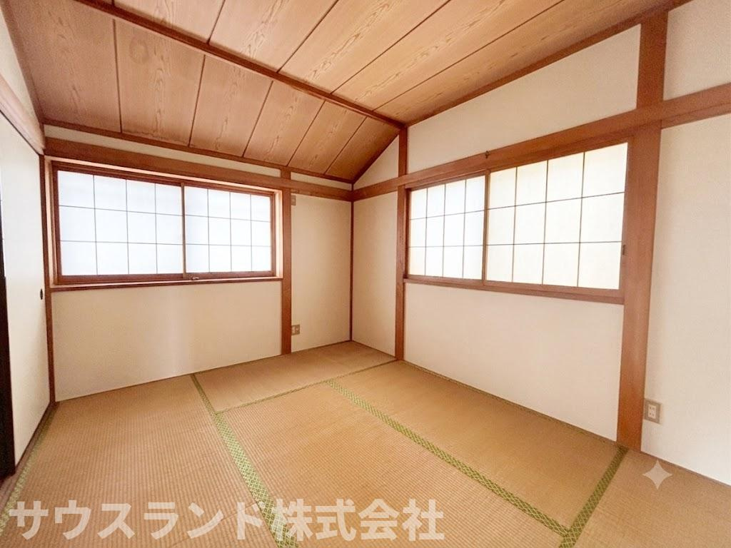 八王子市大谷町の和室|自然光に包まれるあたたかみのある和室。畳の良い香りが、居室内に安心感という空気をもたらしてくれます。