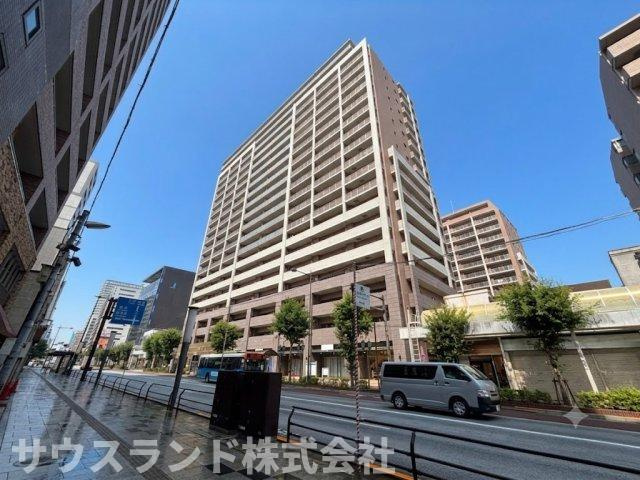 マクシスタワーズアーバンデュオの外観|お客様一人ひとりの暮らしに合った住まい探しを、親身になってお手伝いいたします。ご不明な点や気になる物件がございましたら、いつでもお気軽にお問い合わせください。