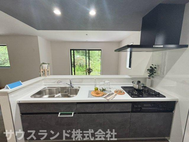 八王子市弐分方町5期のキッチン