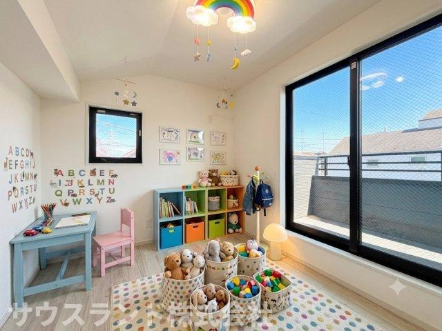 八王子市子安町2期の子供部屋|※本画像はCGで作成しており実際に現地に家具は置かれておりません。価格に家具は含まれておりません。