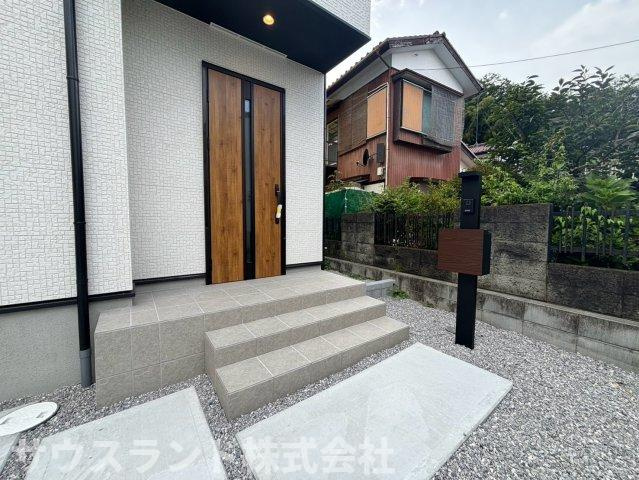 八王子市弐分方町5期の玄関