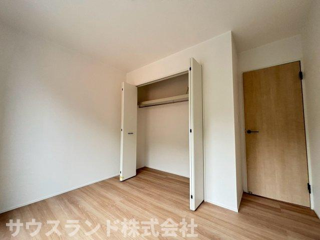 八王子市弐分方町5期の洋室