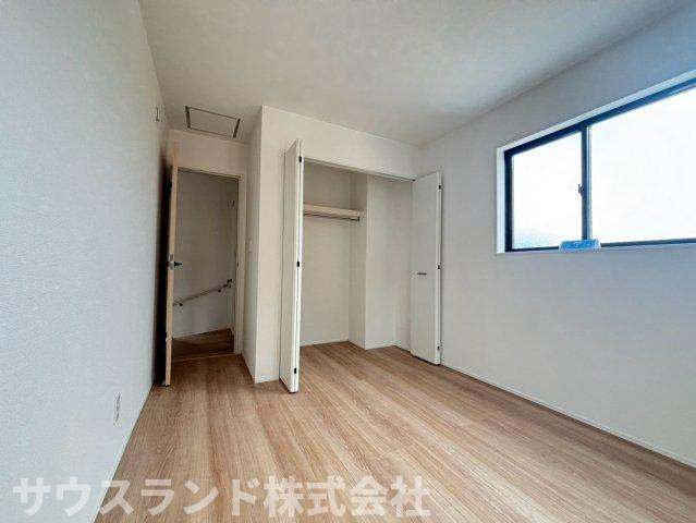 八王子市弐分方町5期の洋室