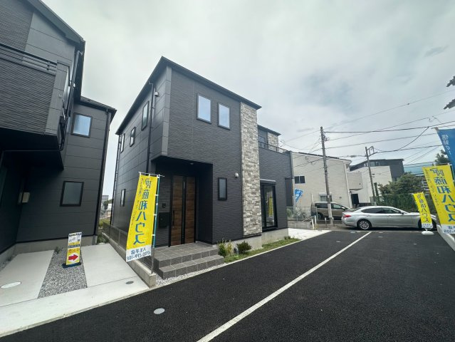 八王子市上野町1期 新築戸建てのその他|複数棟が並ぶことで生まれる統一感のある美しい景観です！ご近所同士で自然なコミュニティも築きやすく、子育て世代のご家庭にも嬉しい環境。陽の光をたっぷり浴びる明るい住まいで毎日元気に過ごせます☆