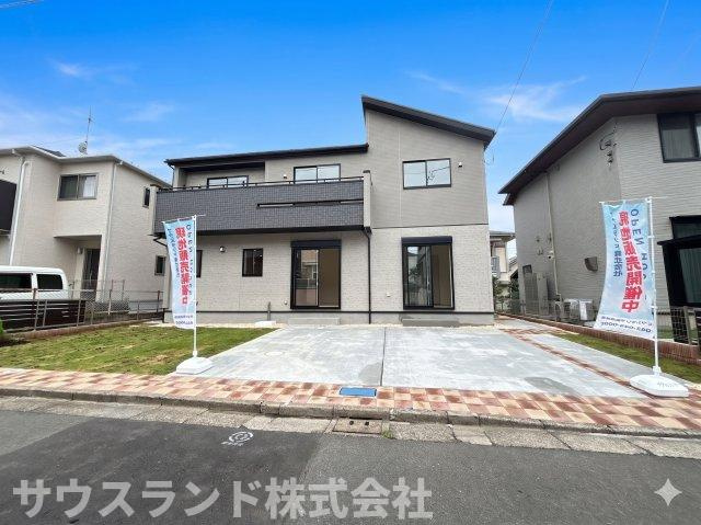 八王子市北野台1丁目の駐車場|カースペース2台駐車可能！（車種によります）ご夫婦でそれぞれのお車を停められます。