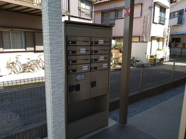 クレイノいちごの木のその他|集合ポスト