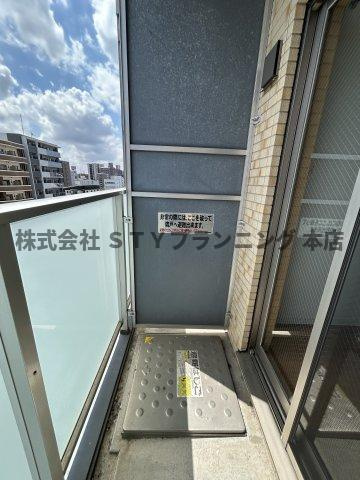 仲介手数料０円！AXISのバルコニー