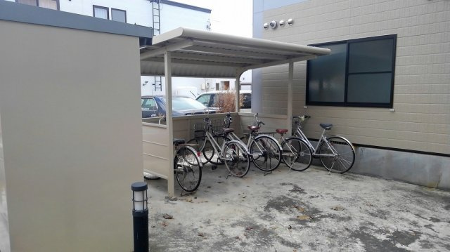 レオパレスエスペランサのその他|駐輪場