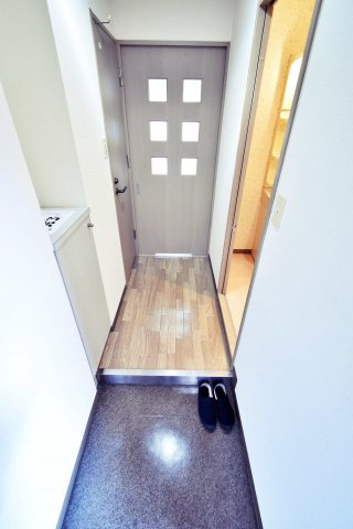 みのりハイツの玄関