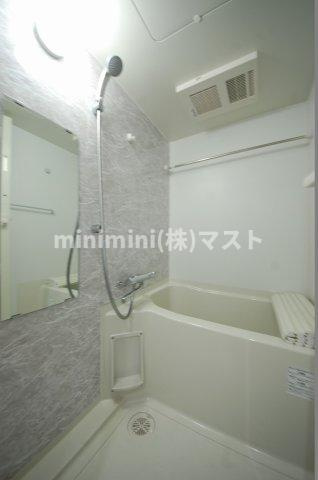 セイル淀屋橋の浴室