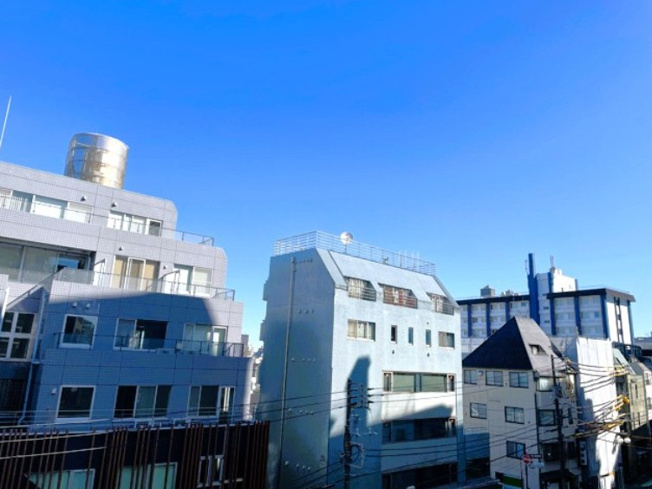 【展望】 | エクセルシオール新宿