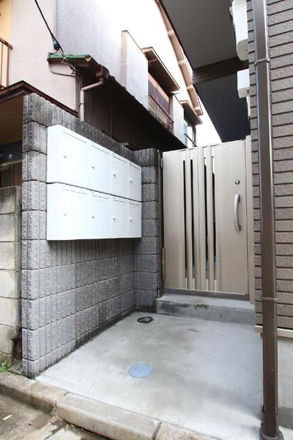 レスポワール東府中のエントランス