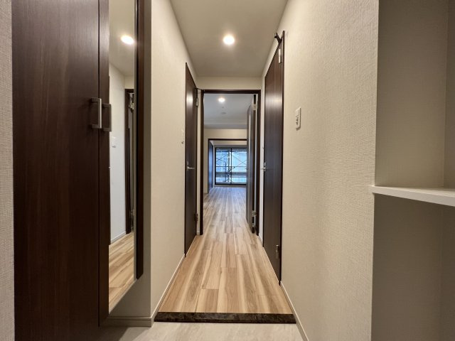 スプランディッド難波Ⅲの玄関