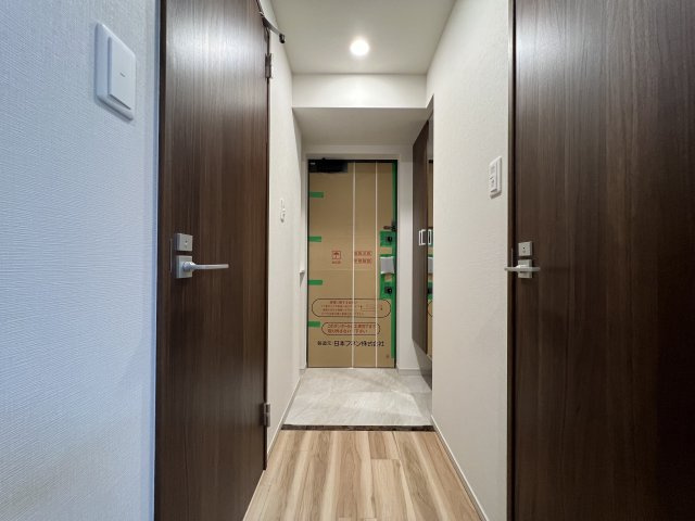 スプランディッド難波Ⅲの玄関