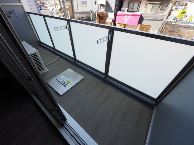大阪市都島区高倉町１丁目の賃貸マンションのバルコニー