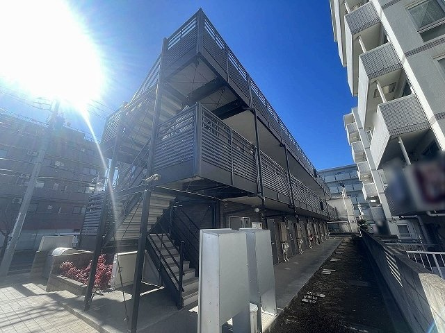 レオネクストＮＩＳＨＩＧＡＩⅢの外観