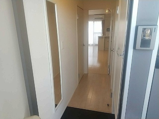 レオネクストヴィーブルⅢの玄関
