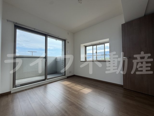 エスリード東花園の居間・リビング