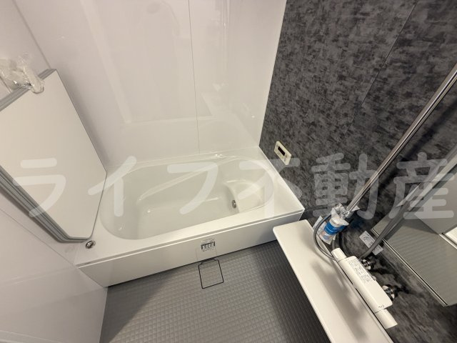 エスリード東花園の浴室