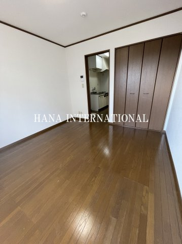 フィールアットイースの寝室|他部屋参照