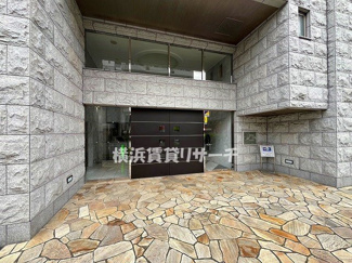 【エントランス】 | グランドガーラ横浜万世町
