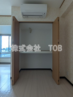 【収納】 | 上北沢グリーンコーポ | 洋室6帖　収納※クリーニング完了前※