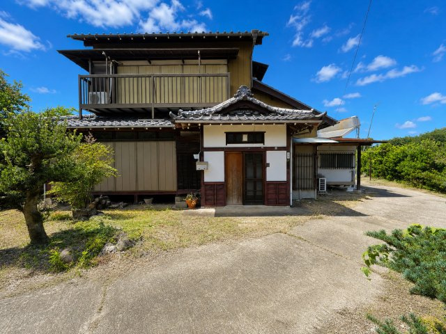 我孫子市布佐　大型物置付き中古戸建